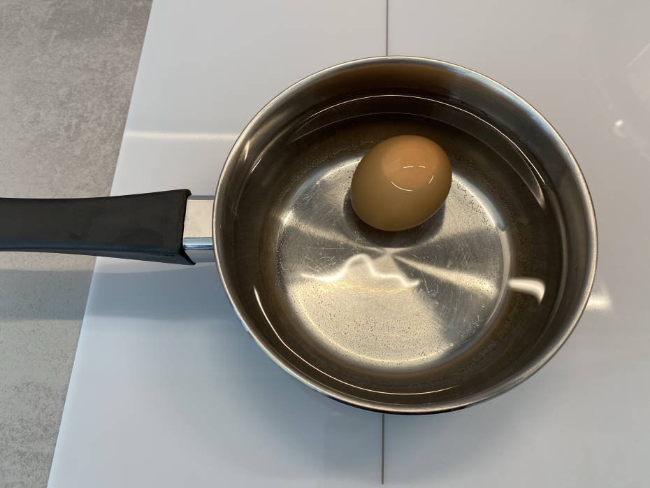 Recept dětský příkrm ze žloutku - vaření vejce ve vodě
